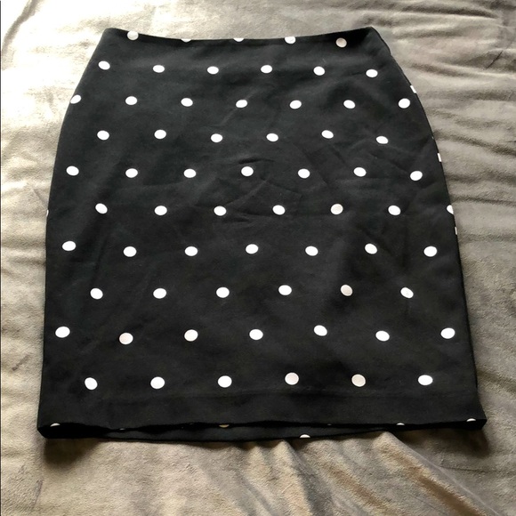 Ricki’s Pencil Skirt - Picture 1 of 3